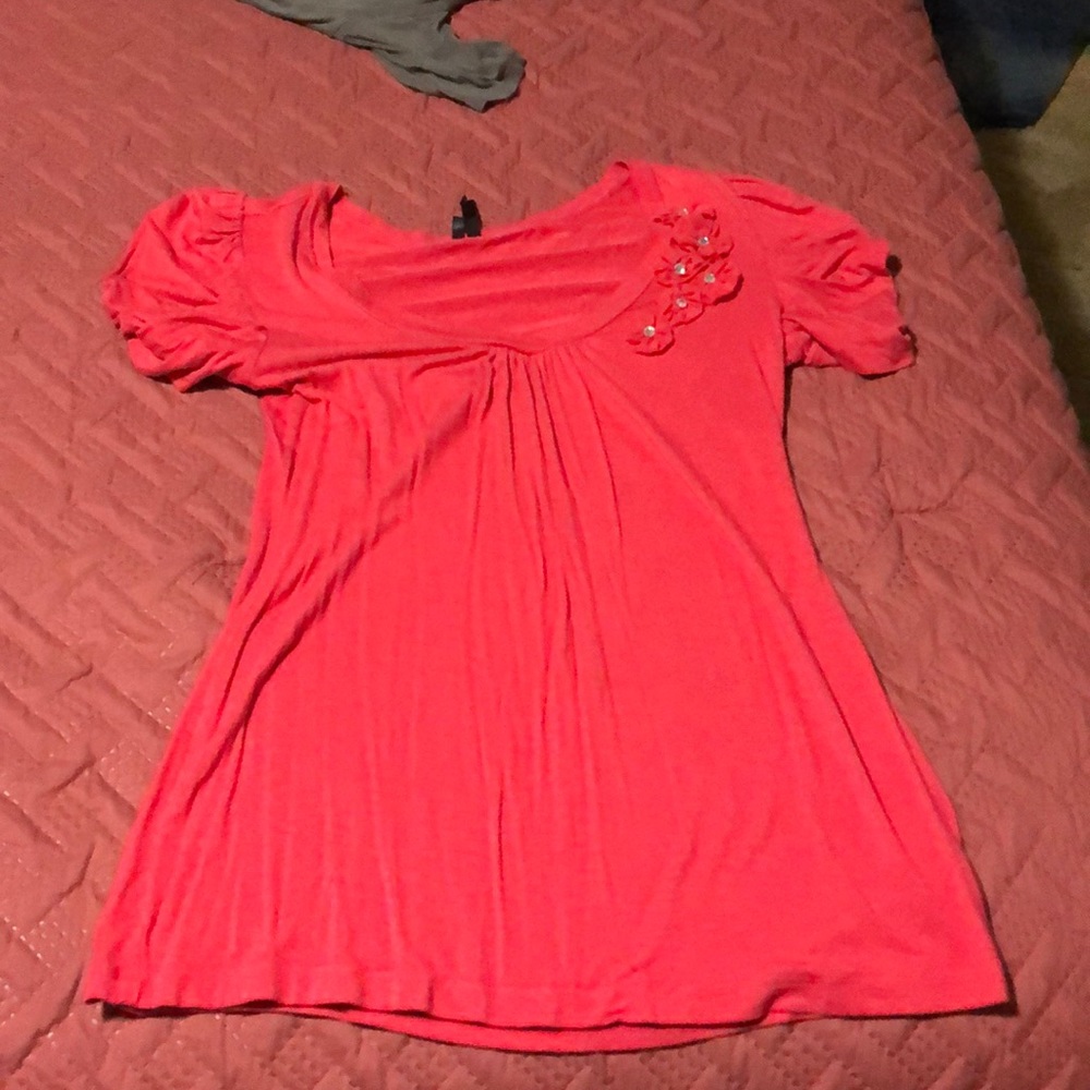 Flower T